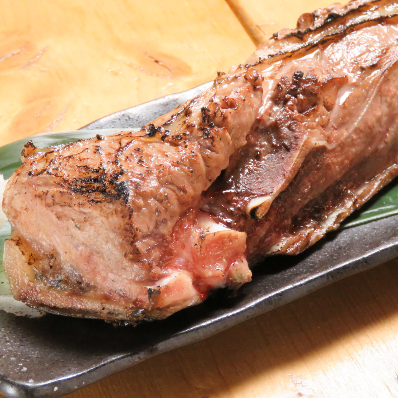 salted and grilled tuna collar meat