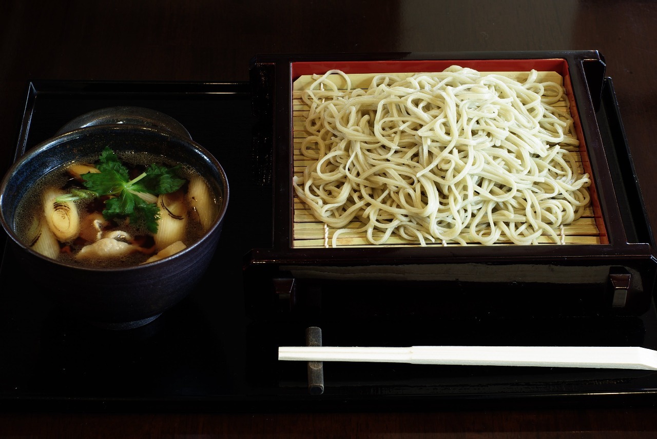 鸭肉笼屉荞麦面