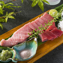 Tuna darne sashimi