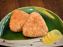 Grilled rice ball