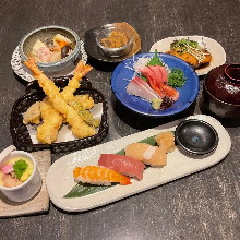 3,300 JPY Course (7 Items)