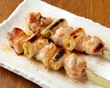 Negima (green onion pieces and chicken)