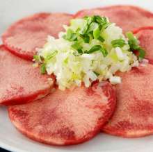 Premium grilled tongue seasoned with salt