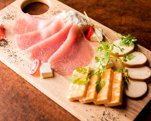 Assorted cheese and prosciutto