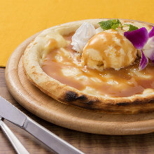 Ice cream on caramel pizza