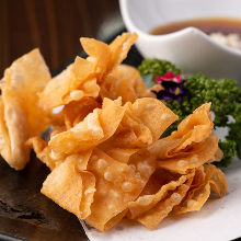 Fried wonton