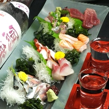 Assorted sashimi