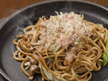 Yakisoba noodles