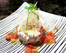 Tuna tartare salad