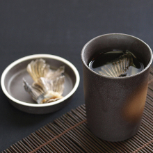 Sake Flavored with Grilled Puffer Fish Fins