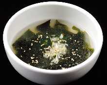 Wakame seaweed soup