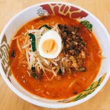 Chilled Chinese noodles in Sichuan-style sesame paste soup