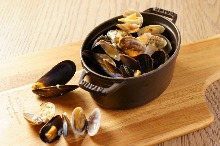 Mussels steamed in wine