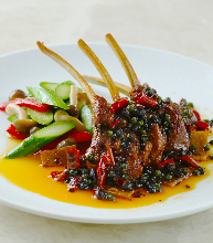 Stir-fried lamp spare ribs with spices