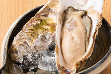 Raw oyster