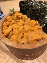 Sea urchin rice bowl