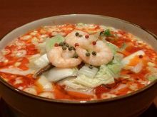 Hot and sour noodle soup