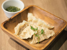 Boiled gyoza