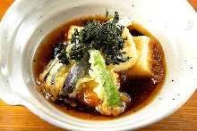 Deep-fried tofu in broth