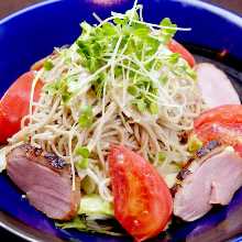 Seared roast duck salad