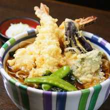 Buckwheat noodles with tempura