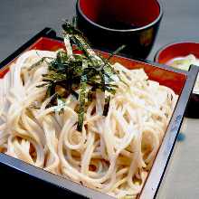 Chilled buckwheat noodles without broth