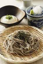 Chilled buckwheat noodles with grated yam