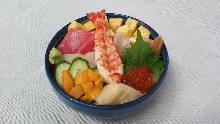 Chirashi sushi