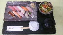 Nigiri sushi lunch set