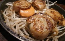 Grilled scallop with butter