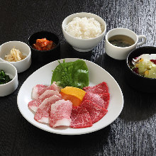 Assorted yakiniku