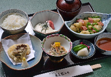 1,080 JPY Set