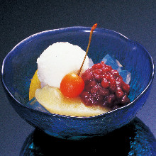 Cream anmitsu (agar gelatin with fruits, sweet red bean paste, and whipped cream)
