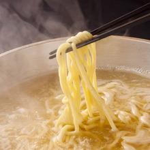 Ramen noodles with dipping sauce