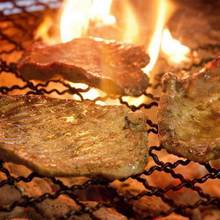 Grilled beef tongue