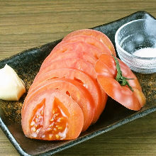 Sliced tomatoes