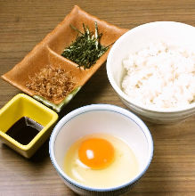 Tamagokake gohan (rice with raw egg)