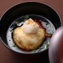 Deep-fried tofu in broth