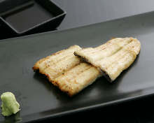 Grilled eel without seasoning