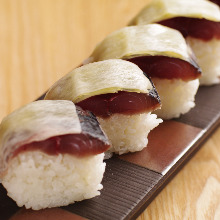 Rod-shaped sushi