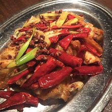 Stir-fried chicken with red pepper