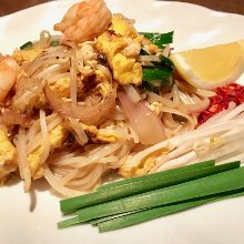 Pad thai