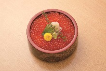 Salmon roe rice bowl