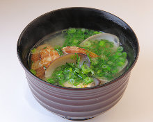 Sea lettuce miso soup