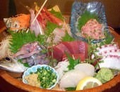 Assorted sashimi