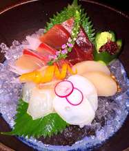 Assorted sashimi