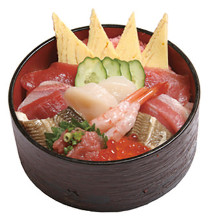 Chirashi sushi