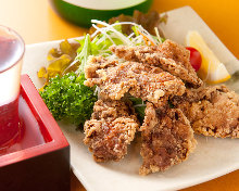 Marinated deep-fried tuna cheek (seasoned with soy sauce)