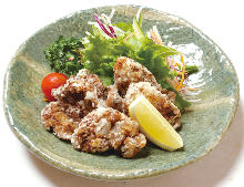 Marinated deep-fried tuna cheek (seasoned with soy sauce)