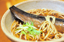 Buckwheat noodles with cooked herring